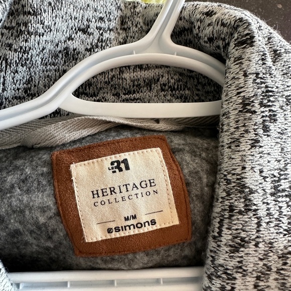 Le 31 sweater - Picture 3 of 3